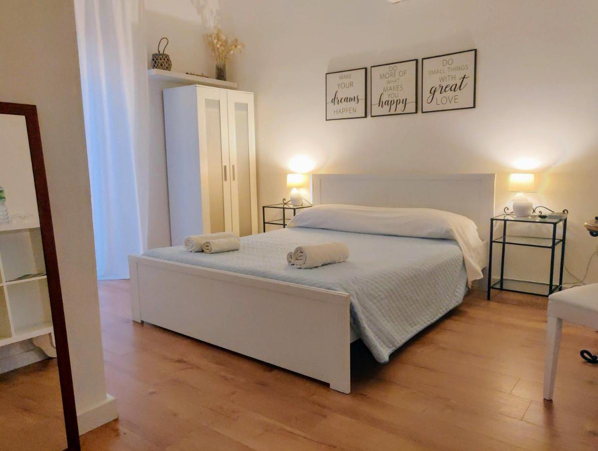 Krly Exclusive Rooms Cagliari Exterior photo